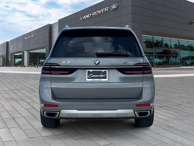 Used 2024 BMW X7 xDrive40i AWD/4WD image 4