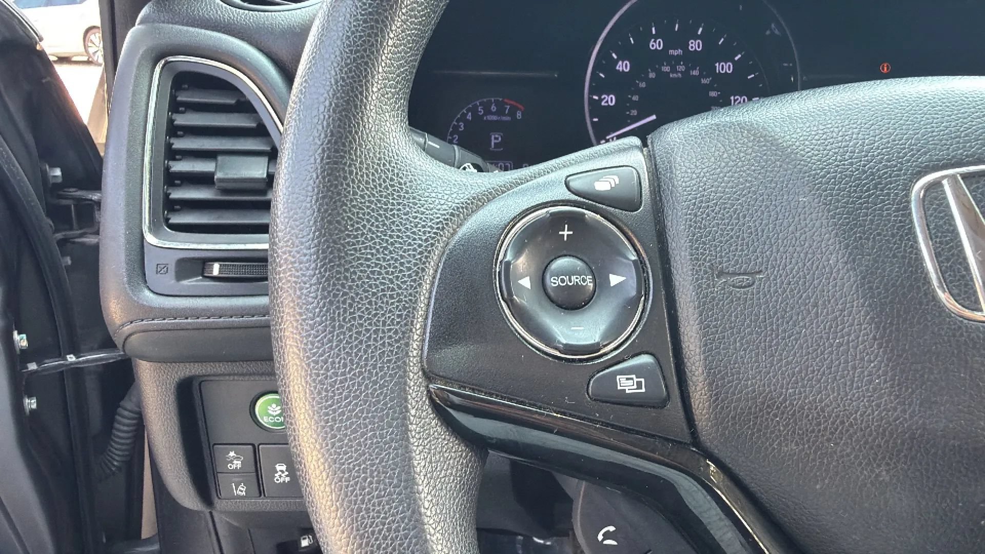 Used 2019 Honda HR-V EX image 16
