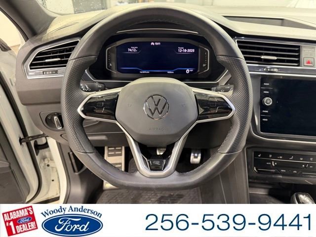 Used 2024 Volkswagen Tiguan SEL R-Line image 10