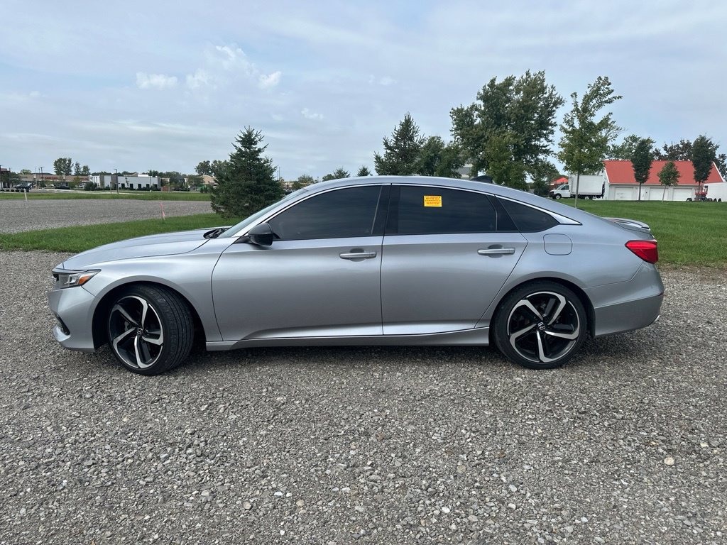 Used 2021 Honda Accord Sport image 6