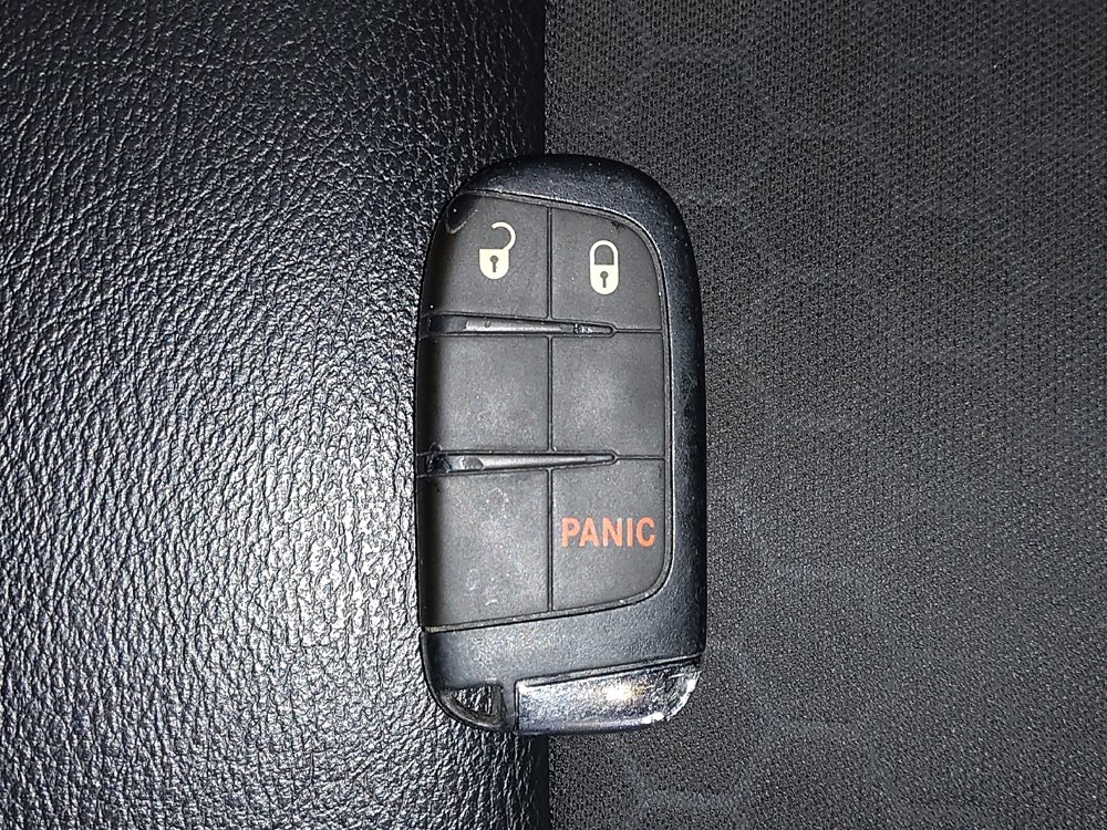 Used 2020 Jeep Compass Latitude FWD image 32