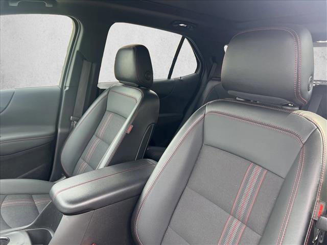 Used 2023 Chevrolet Equinox RS image 16