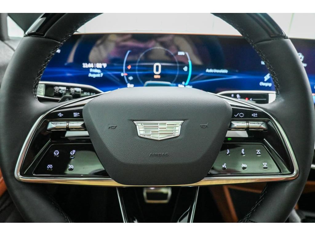 New 2027 Cadillac Optiq Premium Luxury AWD/4WD image 23