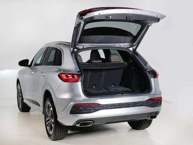 Certified 2025 Audi Q5 Premium w/ Premium Plus AWD/4WD image 6