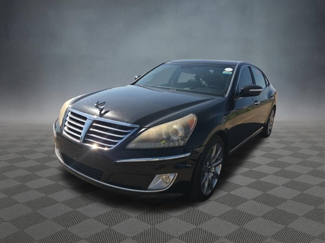Used 2013 Hyundai Equus Signature RWD image 5