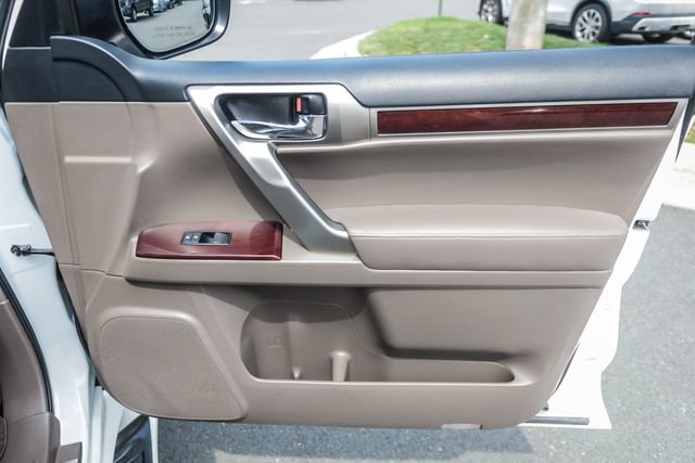 Used 2018 Lexus GX 460 Premium AWD/4WD image 60