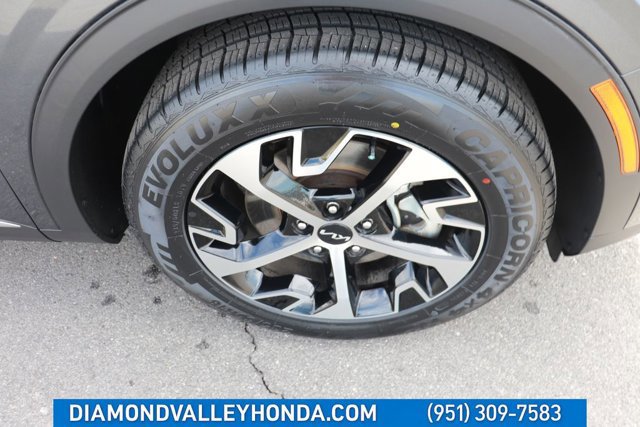 Used 2024 Kia Sportage EX image 28