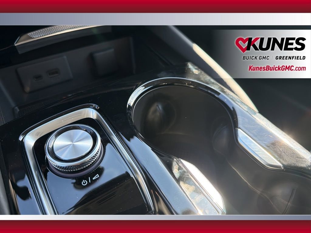 New 2026 Buick Envision Sport Touring image 29