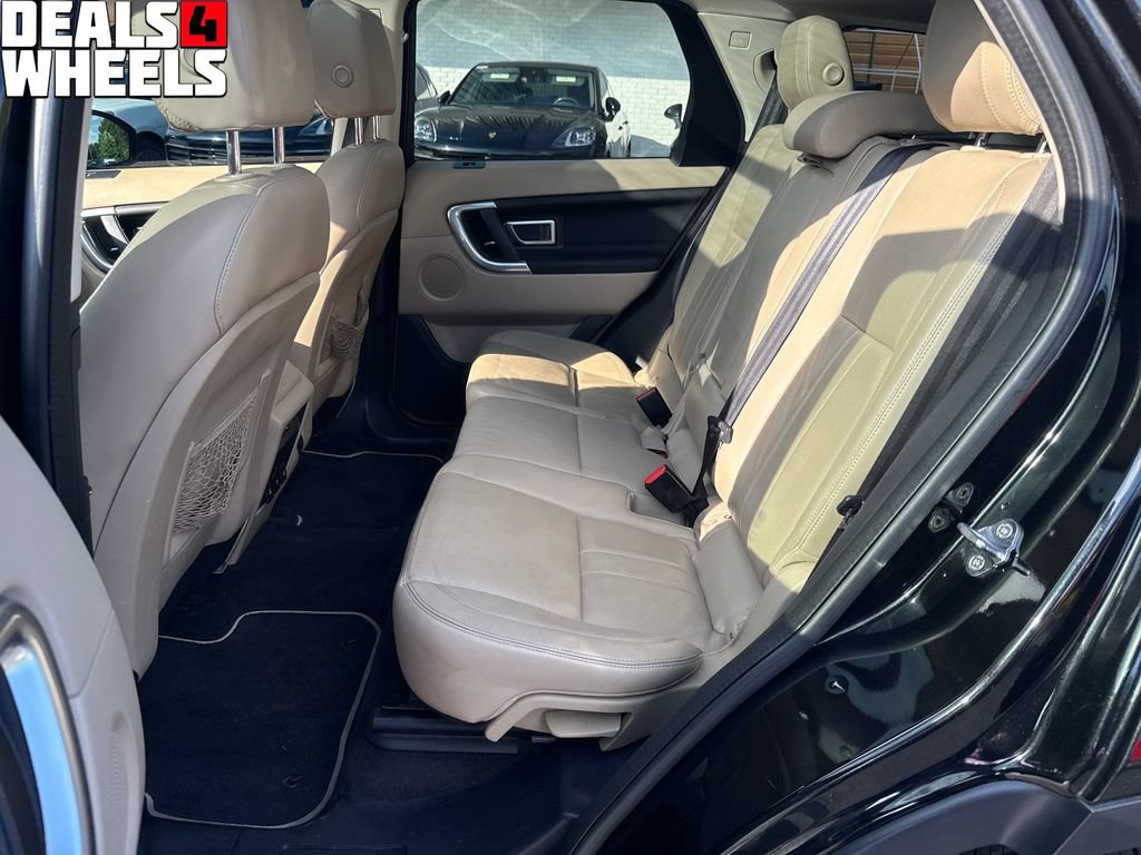 Used 2019 Land Rover Discovery Sport AWD/4WD image 25