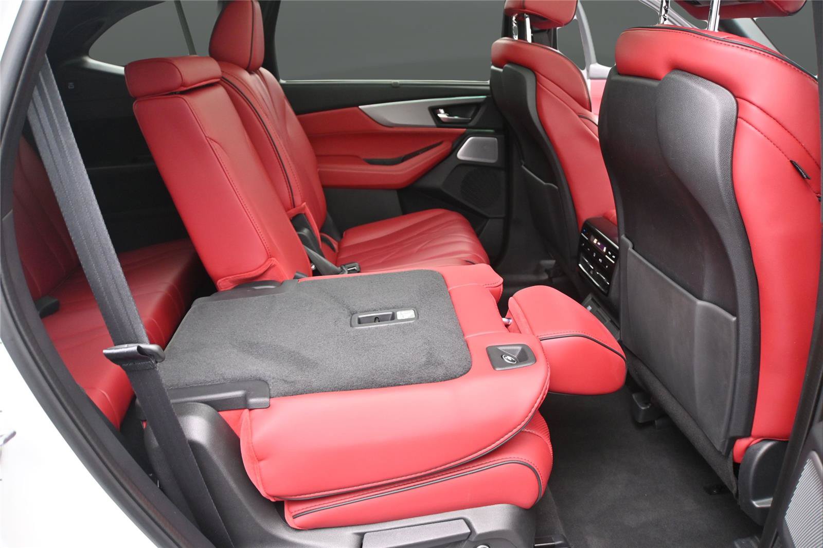 Certified 2025 Acura MDX A-Spec AWD/4WD image 19