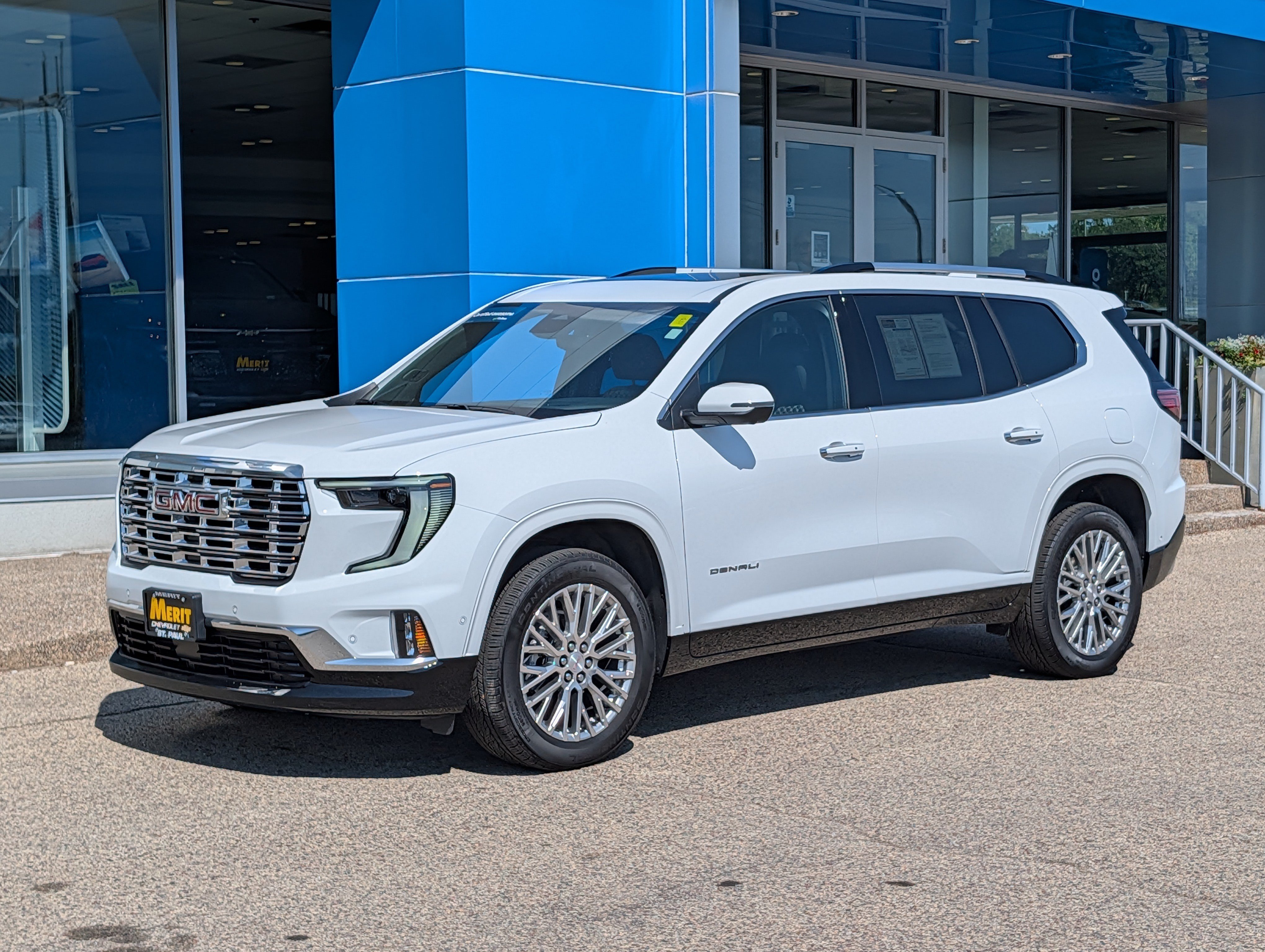 Certified 2026 GMC Acadia Denali w/ Super Cruise Package AWD/4WD image 6