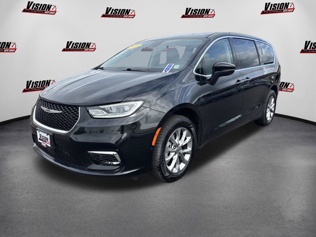 Used 2023 Chrysler Pacifica Touring-L AWD/4WD 360° Tour
