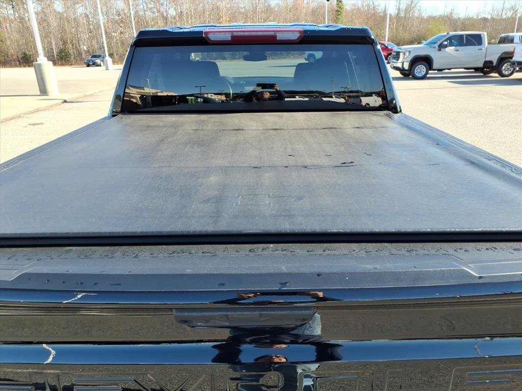 Used 2023 Chevrolet Silverado 1500 RST image 18