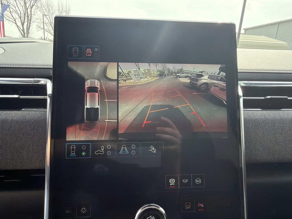 Used 2026 GMC Sierra EV Elevation image 32