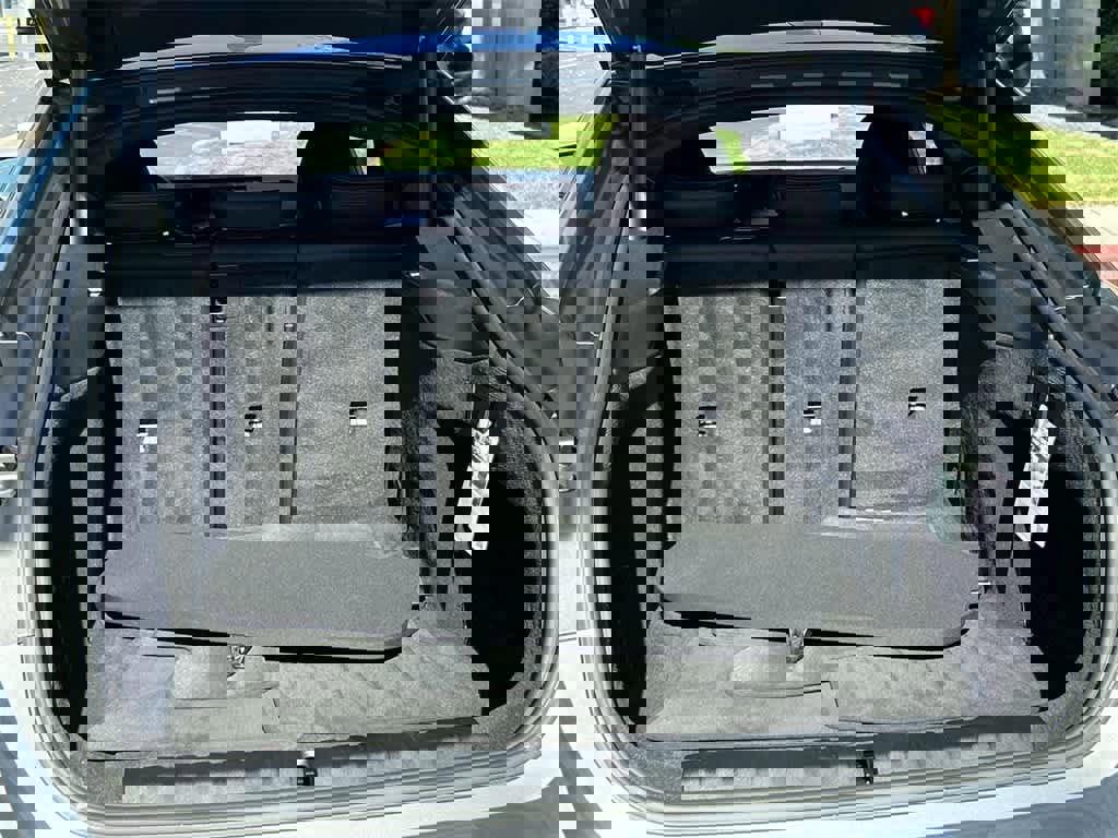 Used 2023 BMW i4 eDrive35 image 45