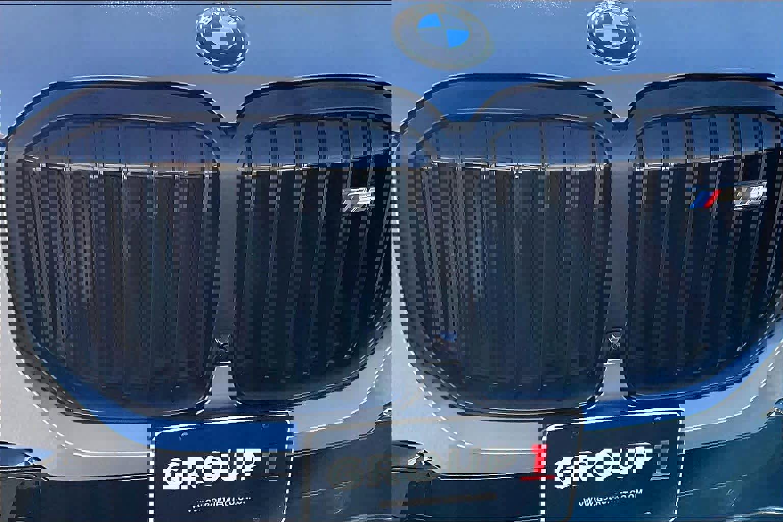 Used 2025 BMW X7 M60i image 32