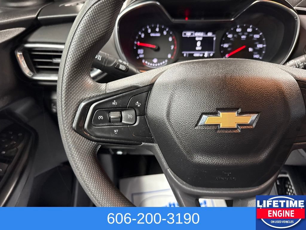 Used 2023 Chevrolet TrailBlazer LT FWD image 18