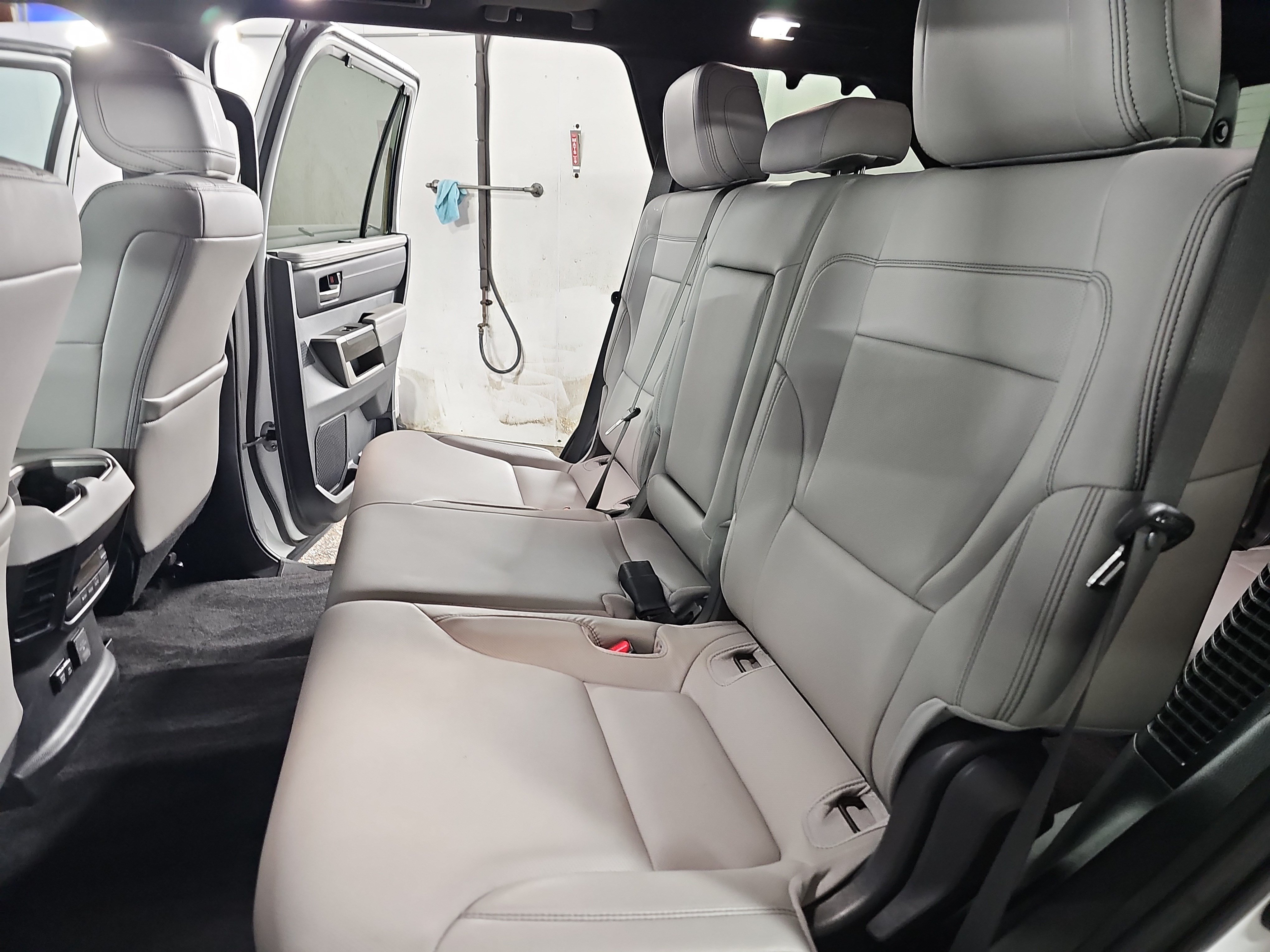Used 2026 Toyota Sequoia Limited AWD/4WD image 15