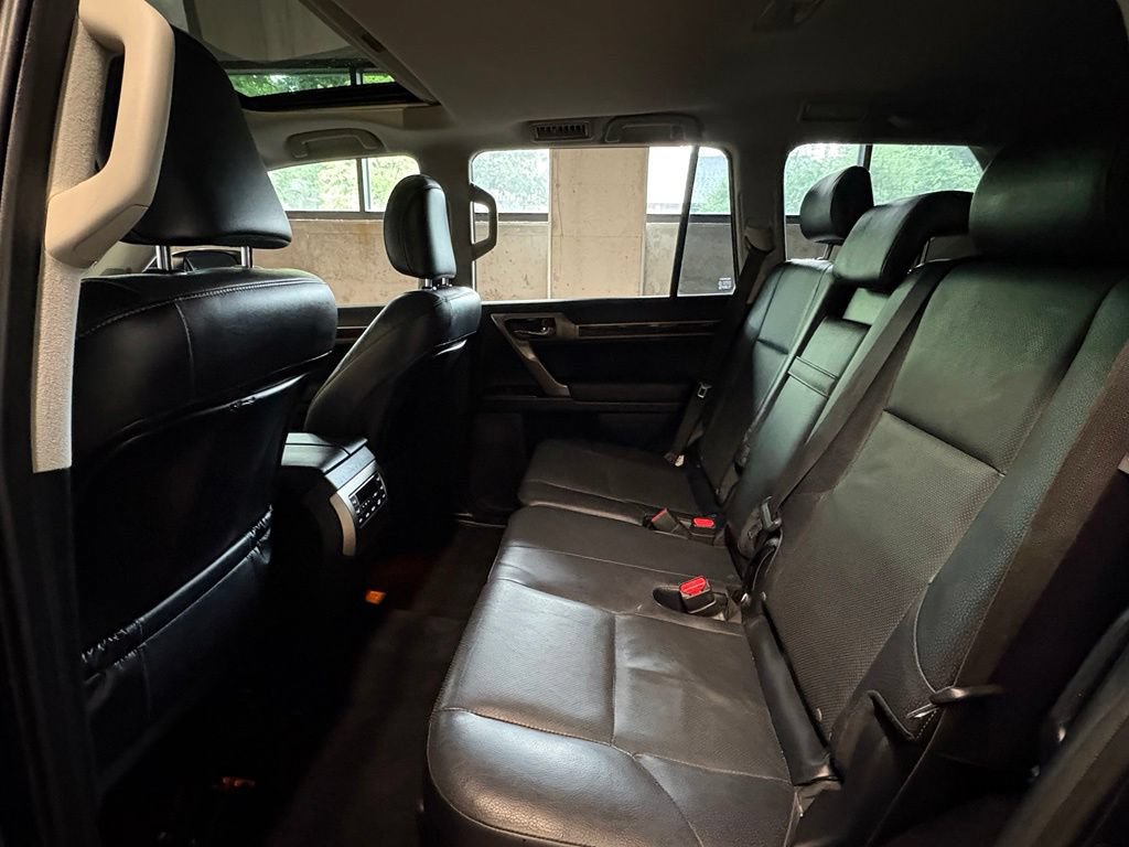 Used 2017 Lexus GX 460 Premium w/ Premium Package AWD/4WD image 13