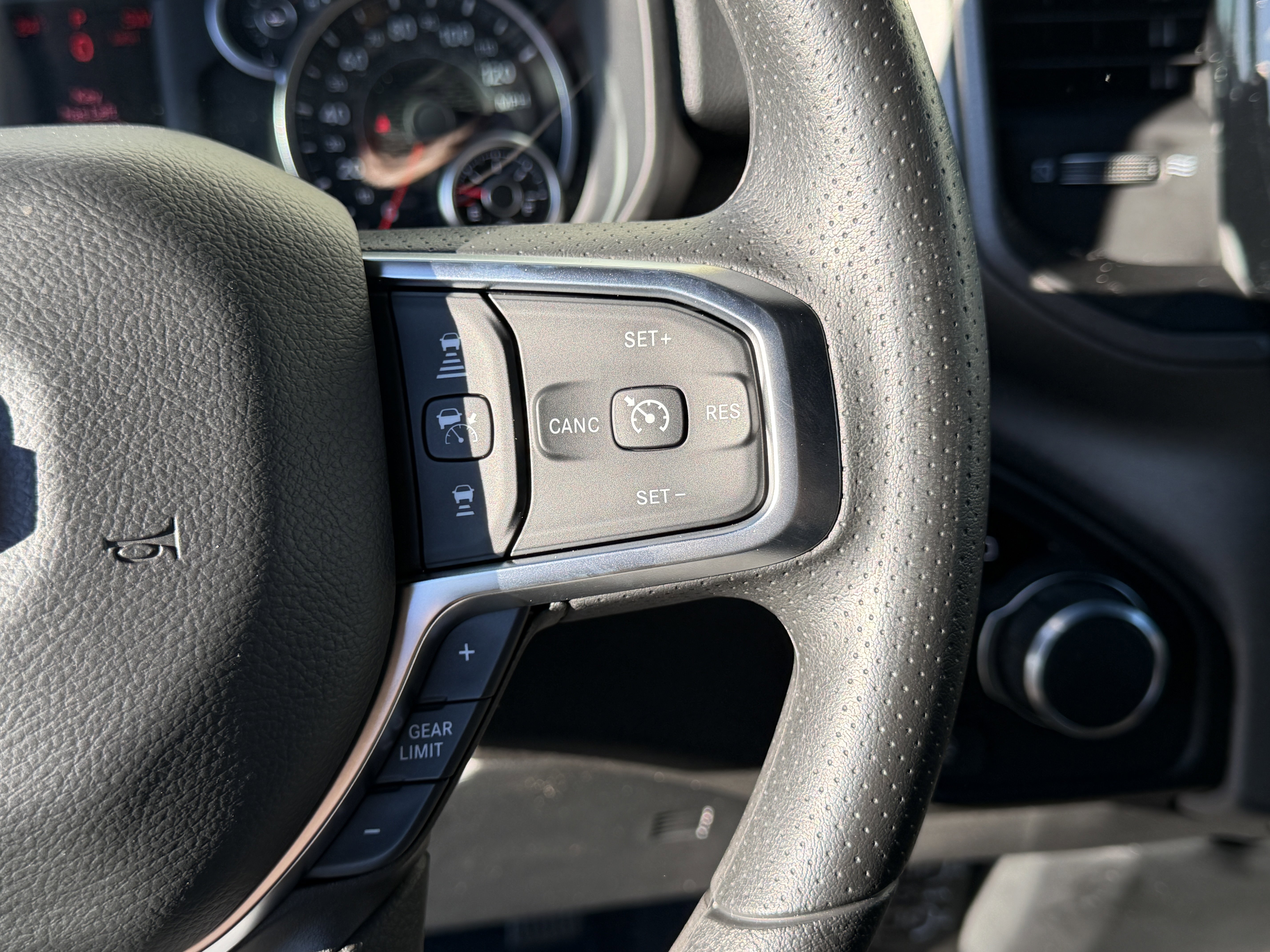 New 2026 RAM 1500 Express image 21