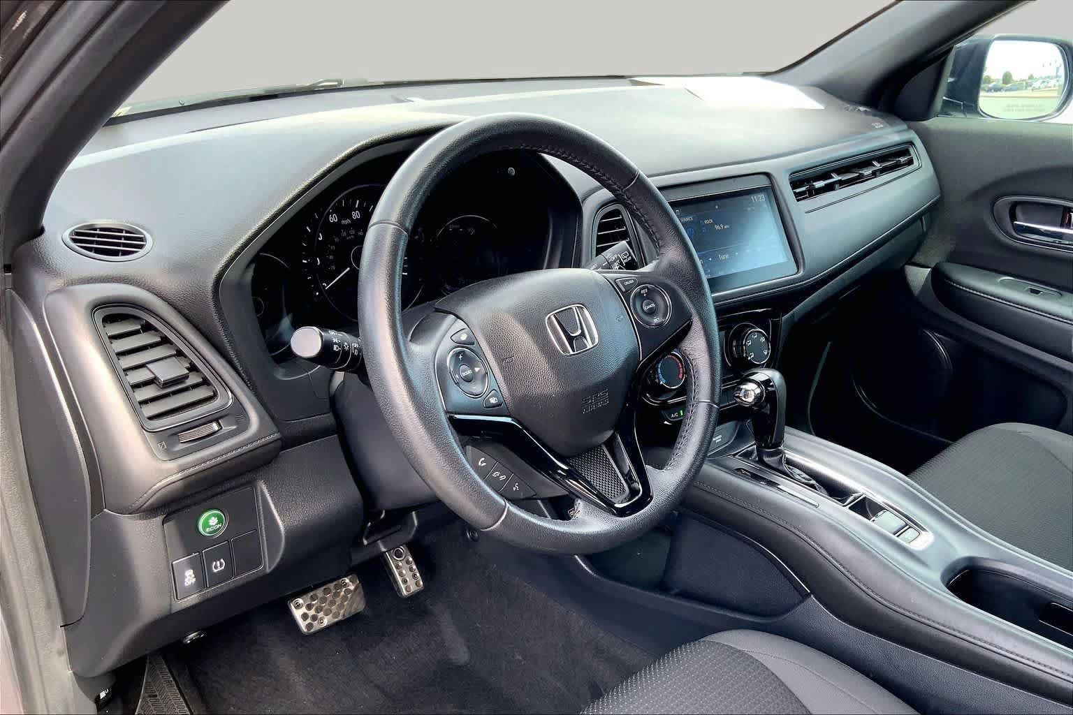 Used 2022 Honda HR-V Sport image 17
