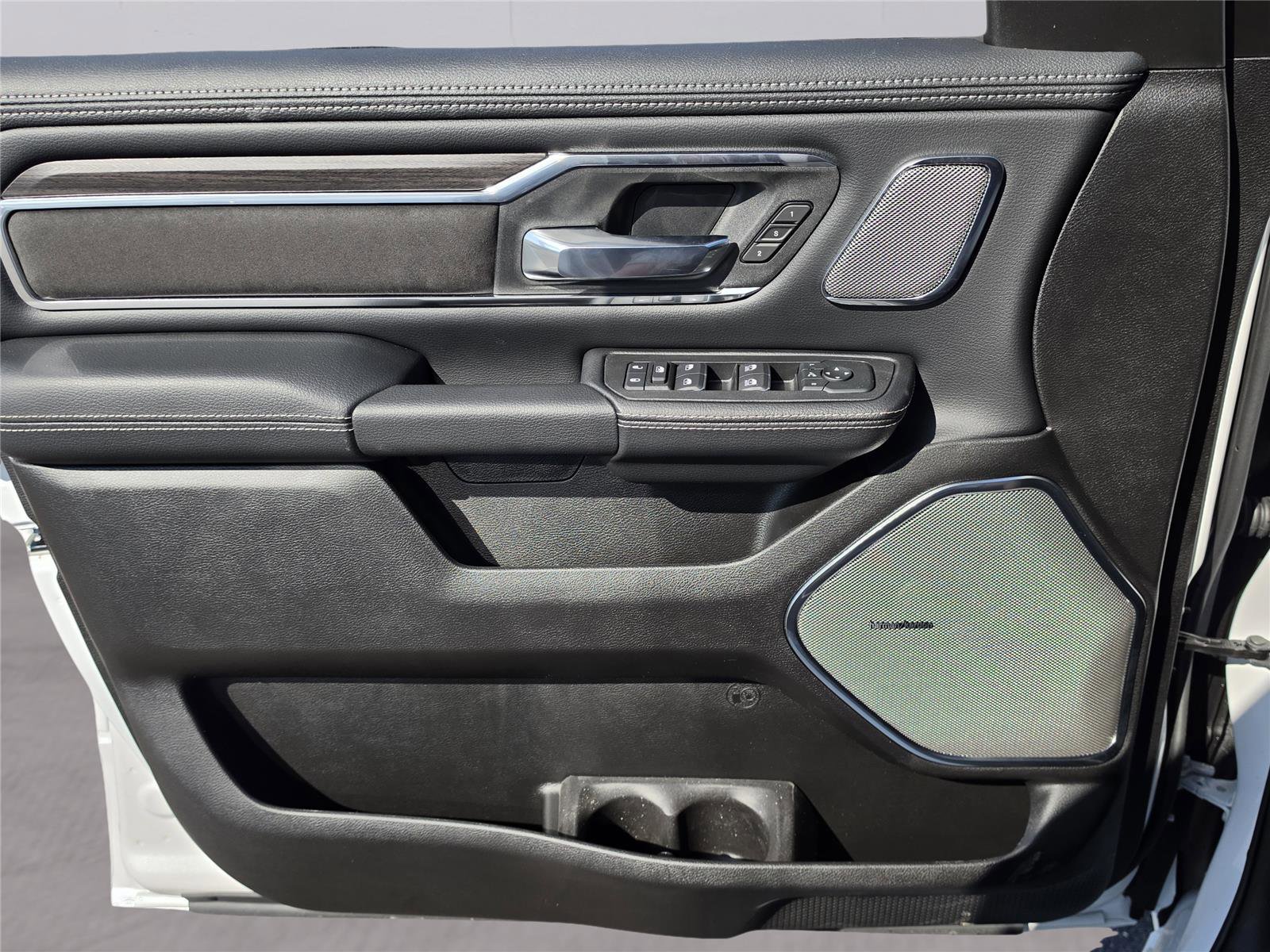 New 2026 RAM 1500 Laramie w/ Night Edition image 24