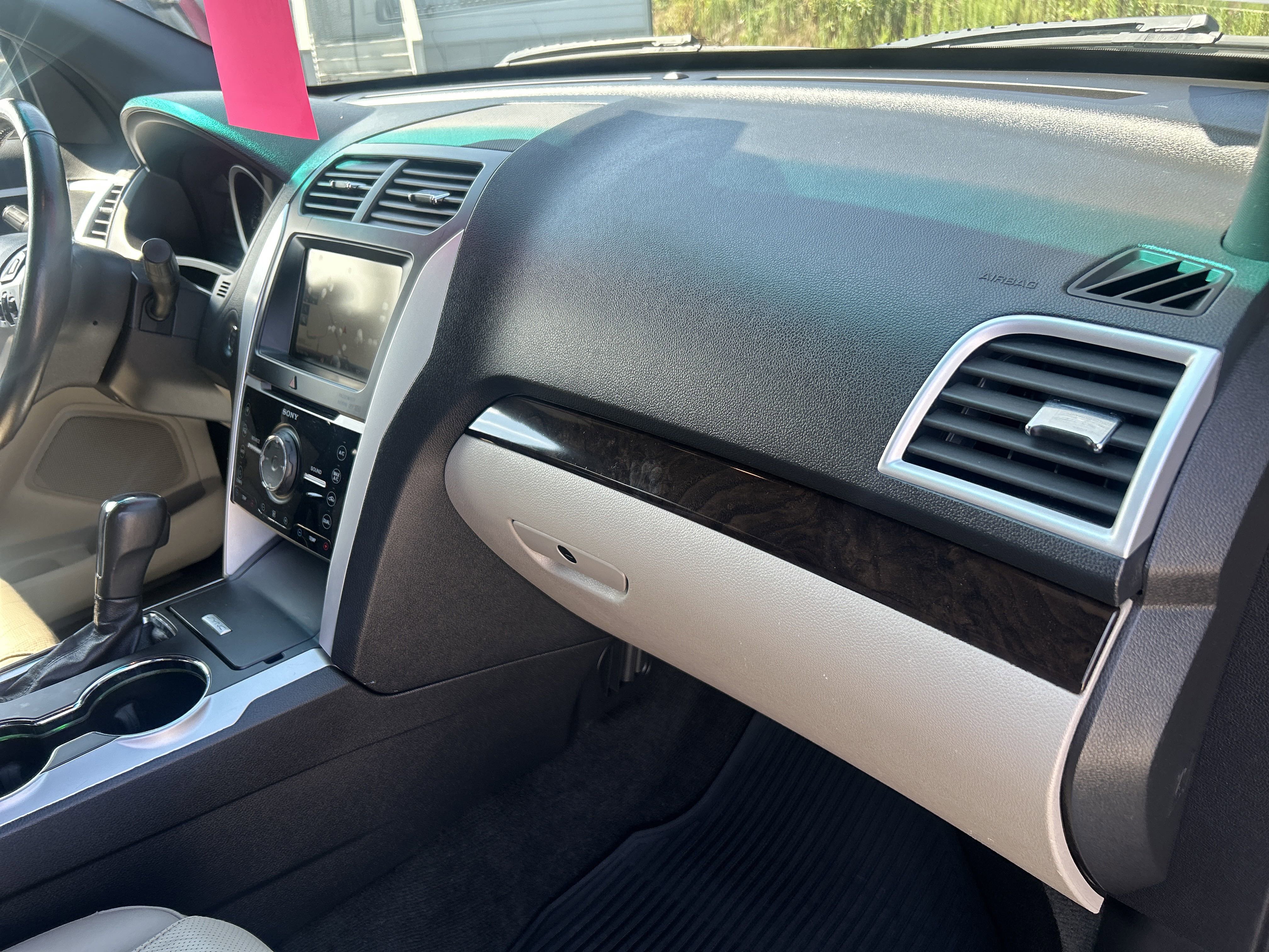Used 2015 Ford Explorer Limited w/ Equipment Group 303A FWD image 59