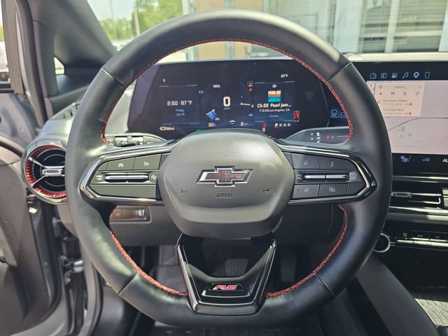 Certified 2025 Chevrolet Equinox EV RS FWD image 28