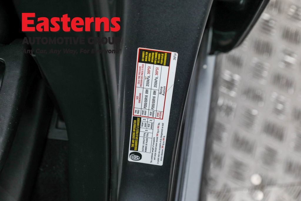 Used 2023 Nissan Leaf S image 33