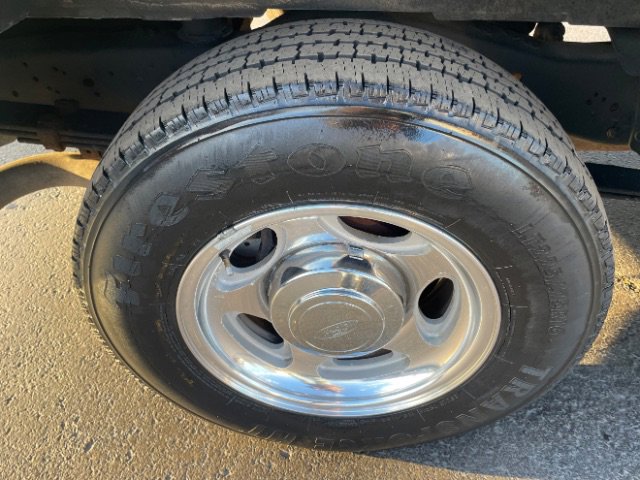 Used 2008 Ford E-150 and Econoline 150 image 16