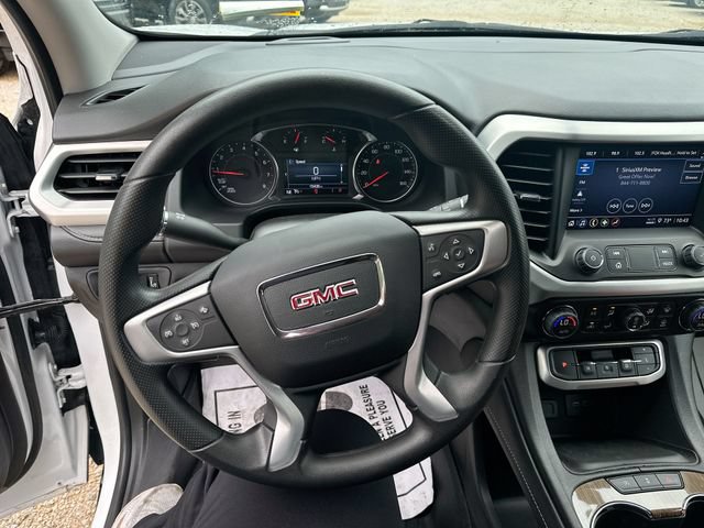 Used 2023 GMC Acadia SLE FWD image 15