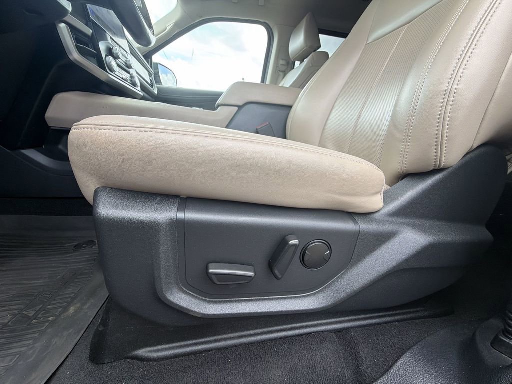 Used 2024 Ford Expedition Max XLT AWD/4WD image 18