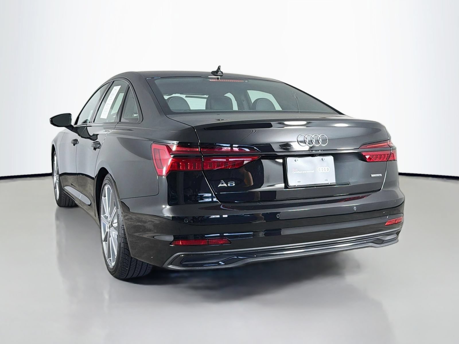 Certified 2025 Audi A6 Premium Plus w/ Premium Plus Package AWD/4WD image 5
