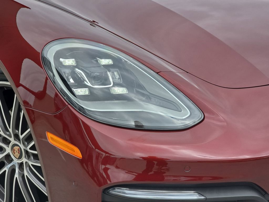 Used 2023 Porsche Panamera image 35