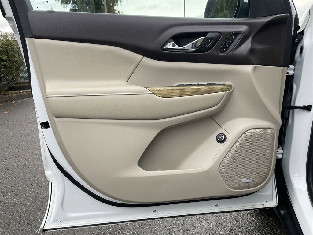 Used 2018 GMC Acadia Denali w/ Technology Package image 23