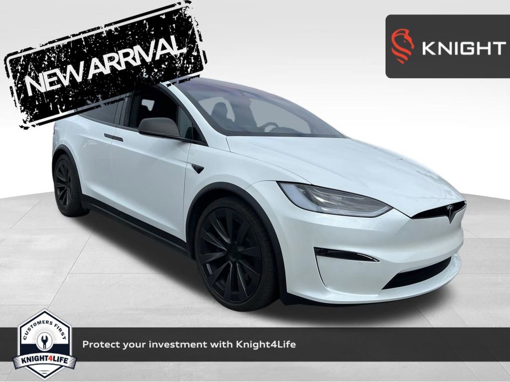 Used 2023 Tesla Model X image 1