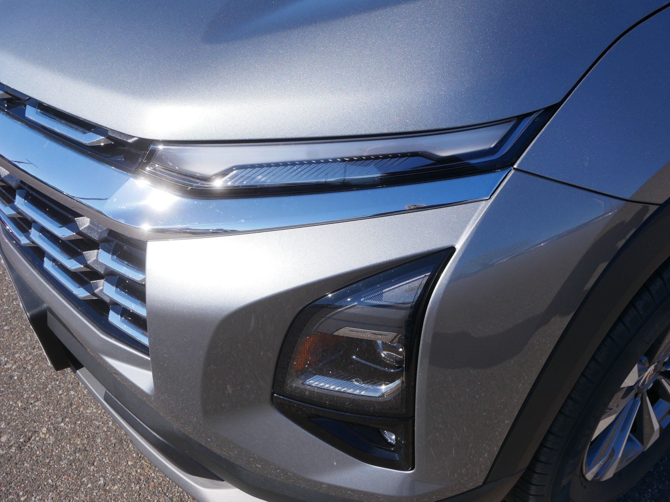 Used 2025 Chevrolet Equinox LT w/ Safety and Technology Package AWD/4WD image 15