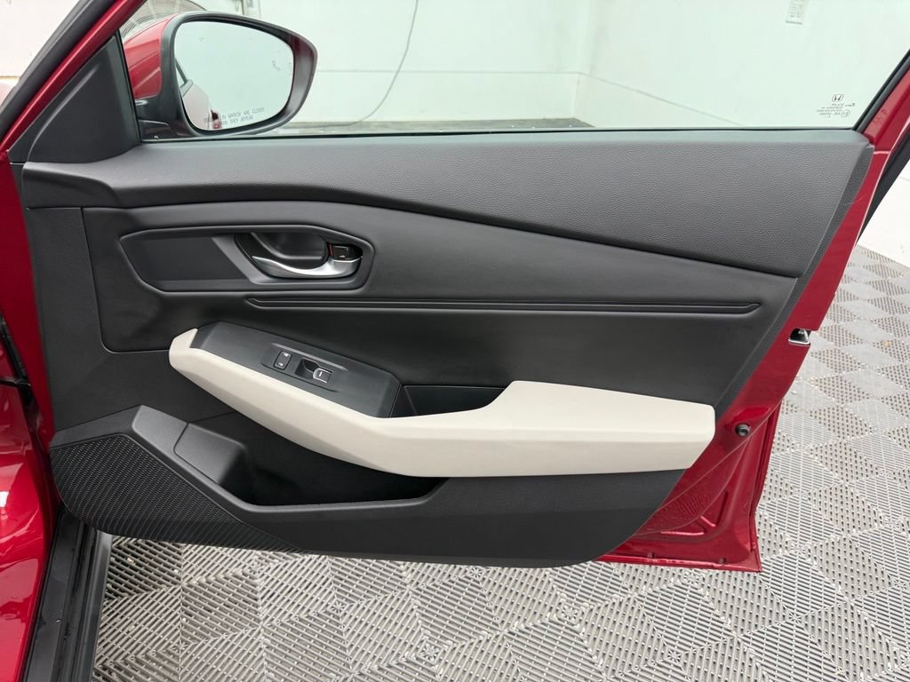 Used 2024 Honda Accord EX image 37