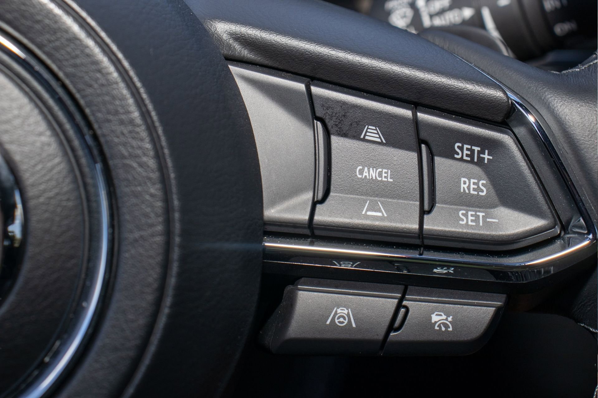 Used 2025 MAZDA CX-5 Signature image 30