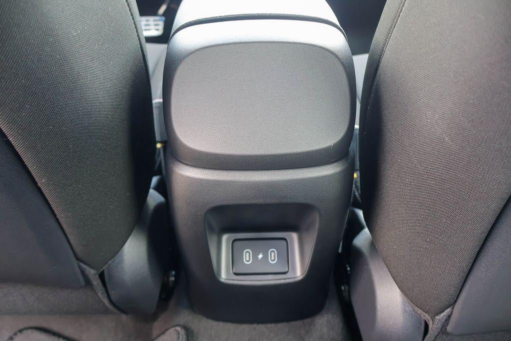New 2026 Hyundai Elantra Sport FWD image 21
