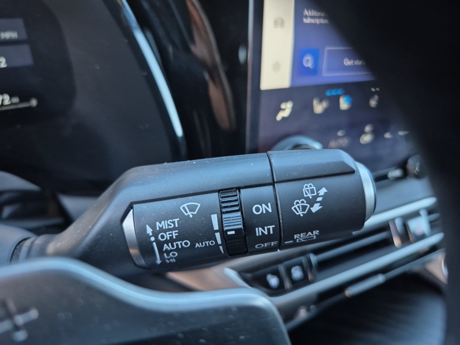 Used 2026 Lexus RX 450h AWD w/ Convenience Package image 34