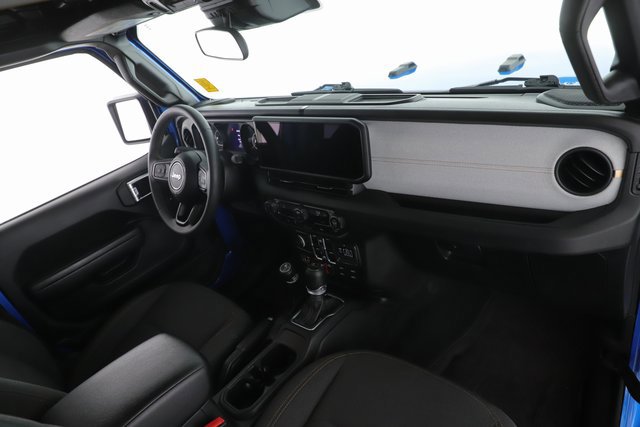 Used 2024 Jeep Gladiator Sport image 27