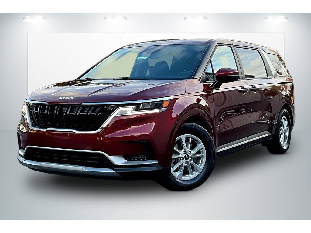 Used 2024 Kia Carnival LX image 2