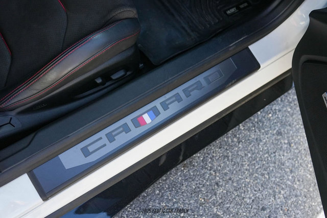 Used 2017 Chevrolet Camaro ZL1 image 23