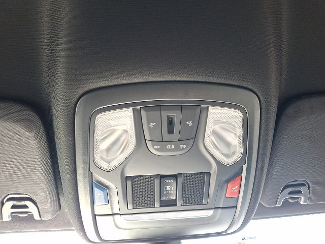 Used 2022 RAM 2500 Tradesman AWD/4WD image 25