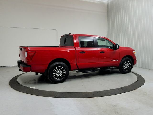 Used 2024 Nissan Titan SV w/ SV Convenience Package image 7