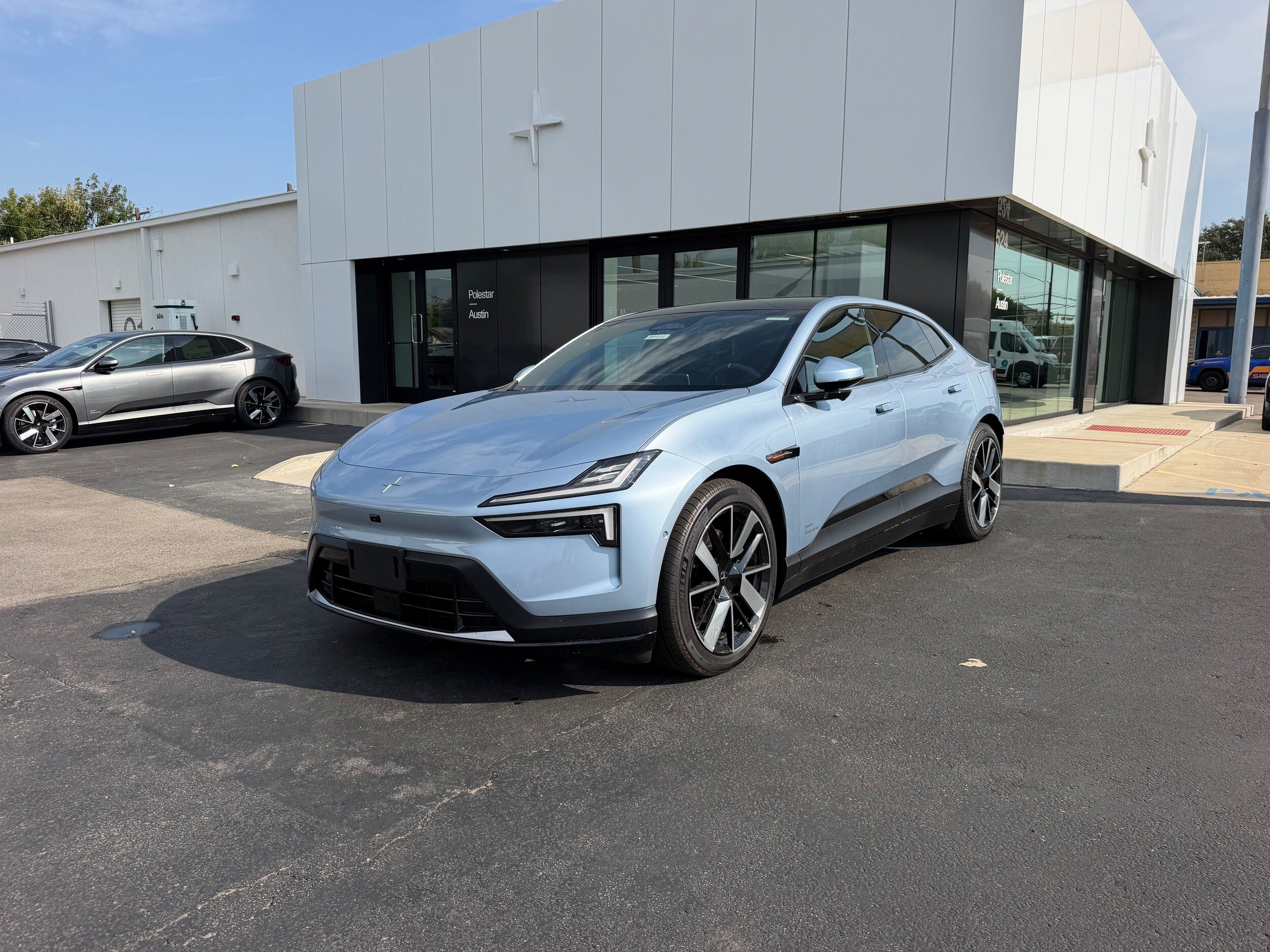 New 2026 Polestar Polestar 4 AWD/4WD image 2