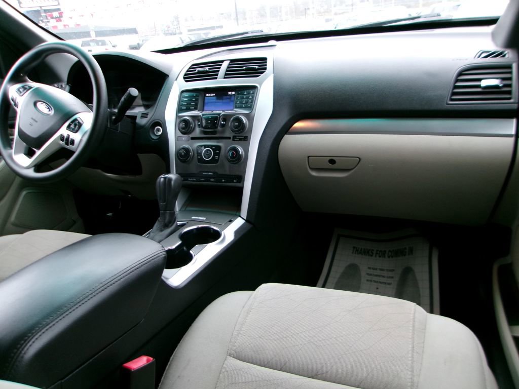 Used 2015 Ford Explorer 4WD image 18