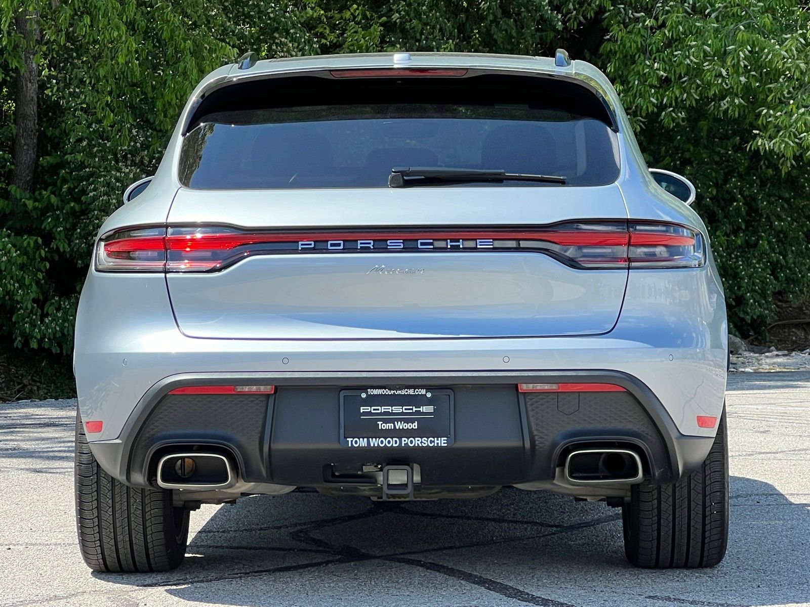 Certified 2025 Porsche Macan AWD/4WD image 7