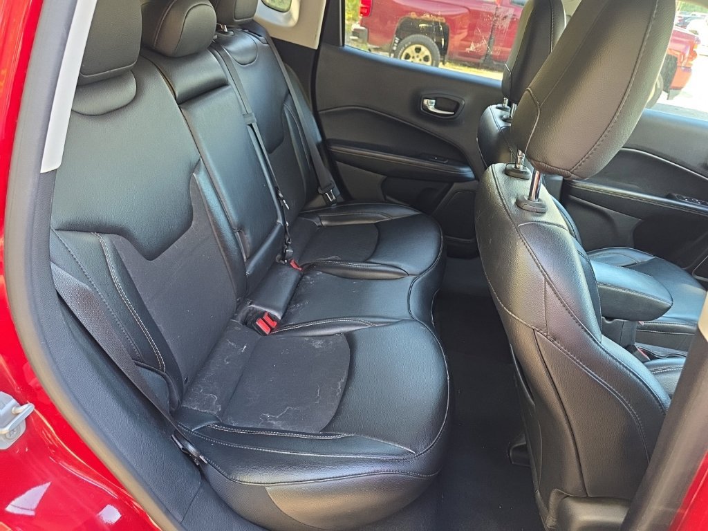 Used 2020 Jeep Compass Latitude AWD/4WD image 17